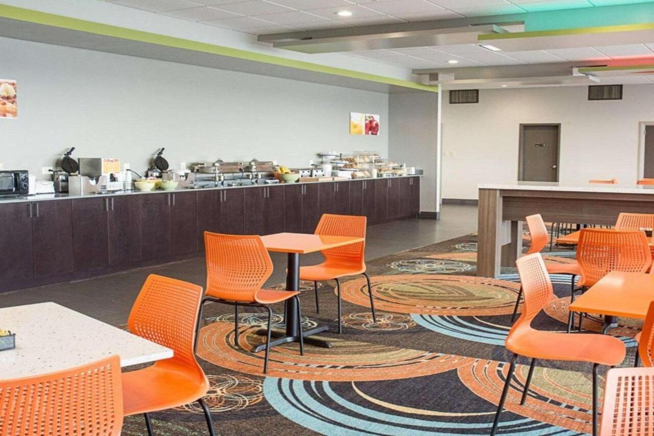Hotel Boardwalk 705 バージニアビーチ エクステリア 写真